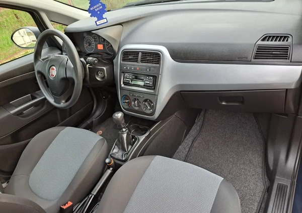 Fiat Grande Punto cena 13900 przebieg: 170100, rok produkcji 2010 z Częstochowa małe 106